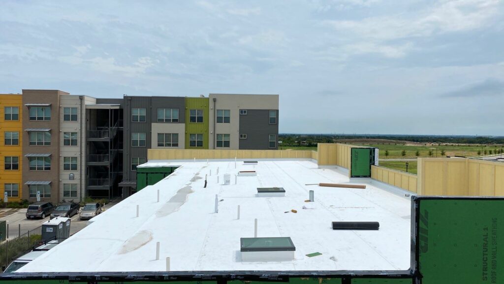 Commercial Roofing for Occupational Comfort
